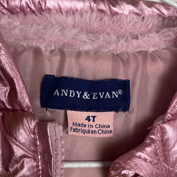 𝅺andy & EVAN Pink Metallic Puffer Vest 4T with Fur Hood - Picture 5 of 9